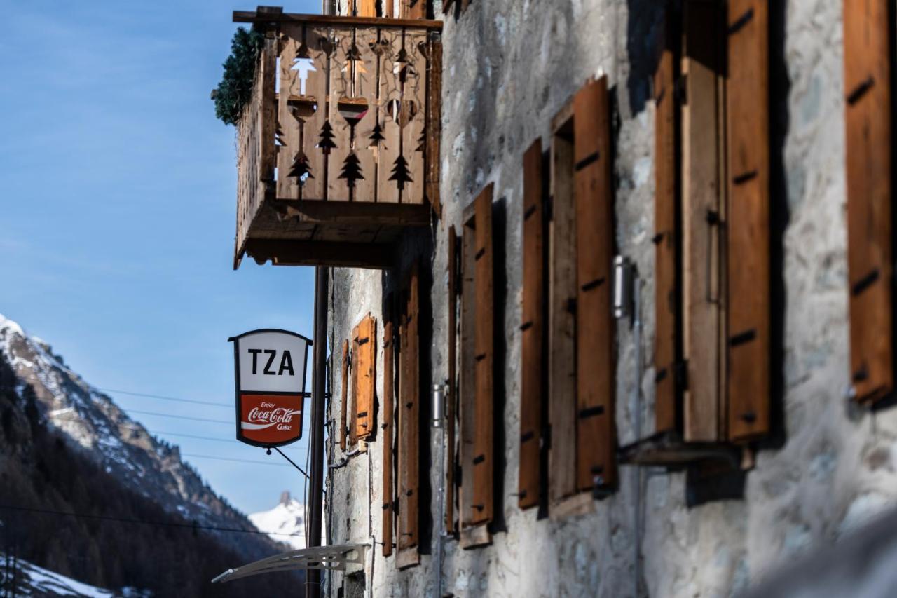 Hotel Aiguille de La Tza à Arolla Extérieur photo