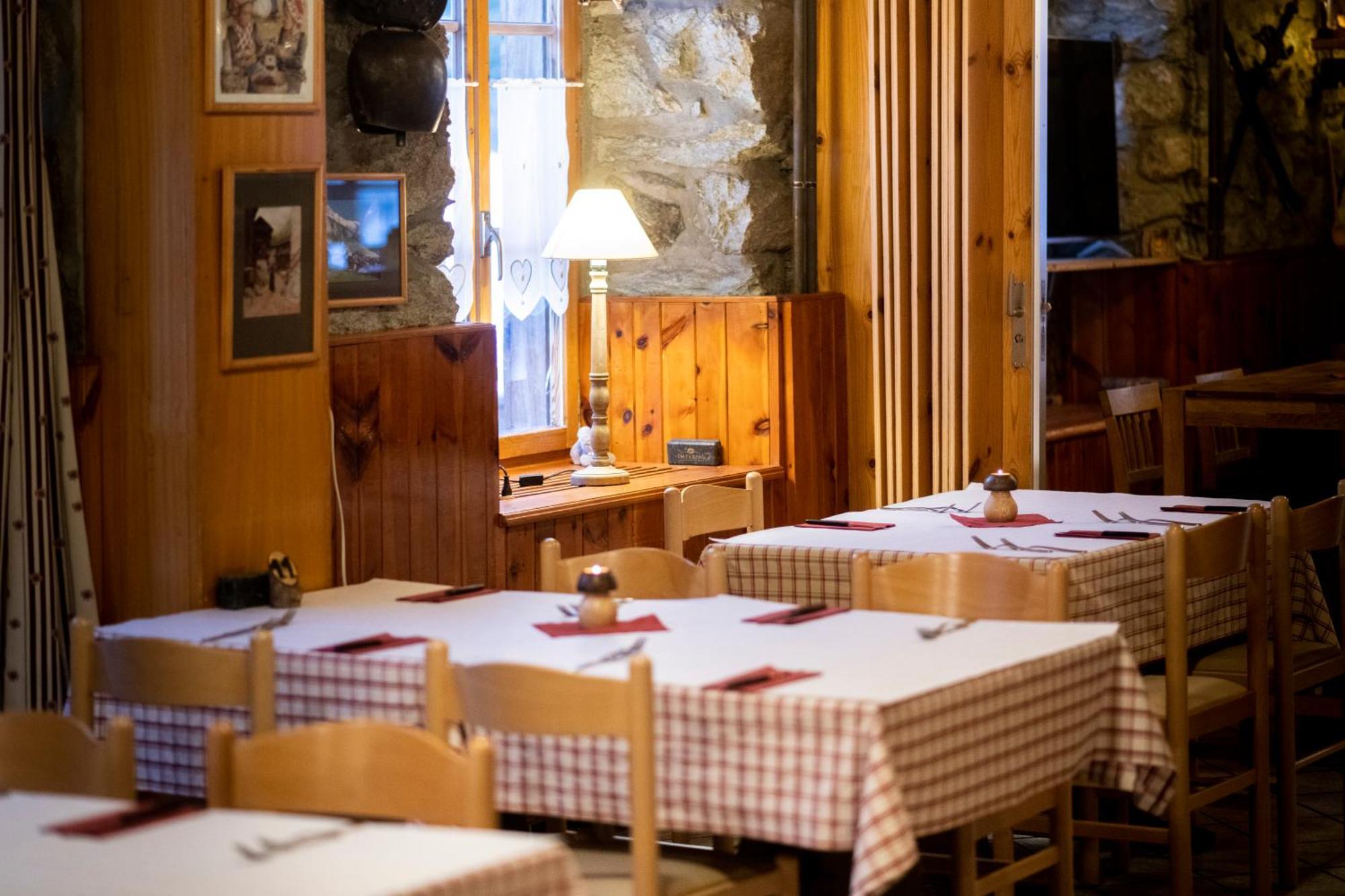 Hotel Aiguille de La Tza à Arolla Extérieur photo